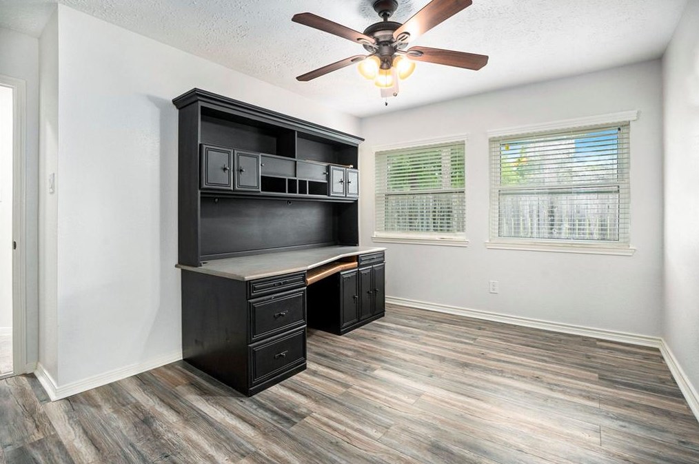 846 Maplewood Fls Ct, Houston TX  77062-2143 exterior