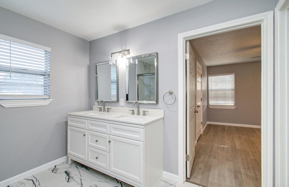 9938 Hinds St, Houston TX  77034-1940 exterior