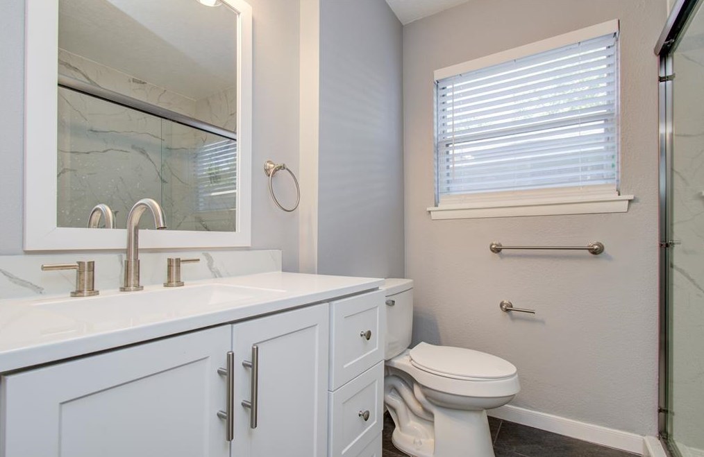 9938 Hinds St, Houston TX  77034-1940 exterior