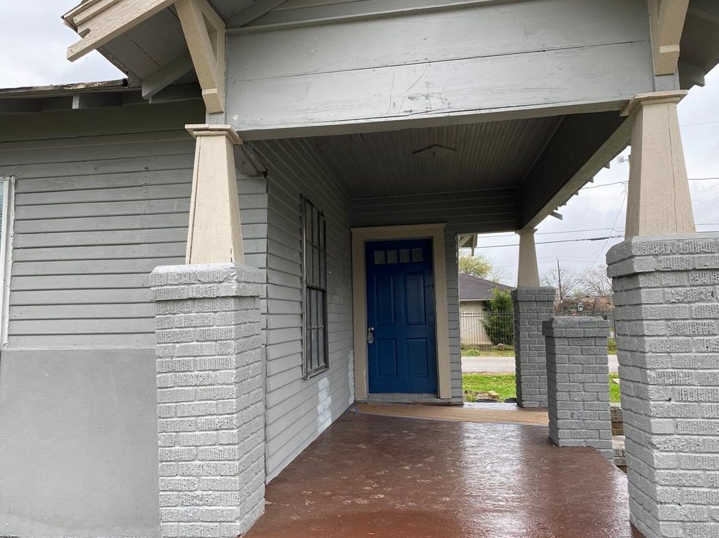 3702 Bleker St, Houston TX  77026-5726 exterior