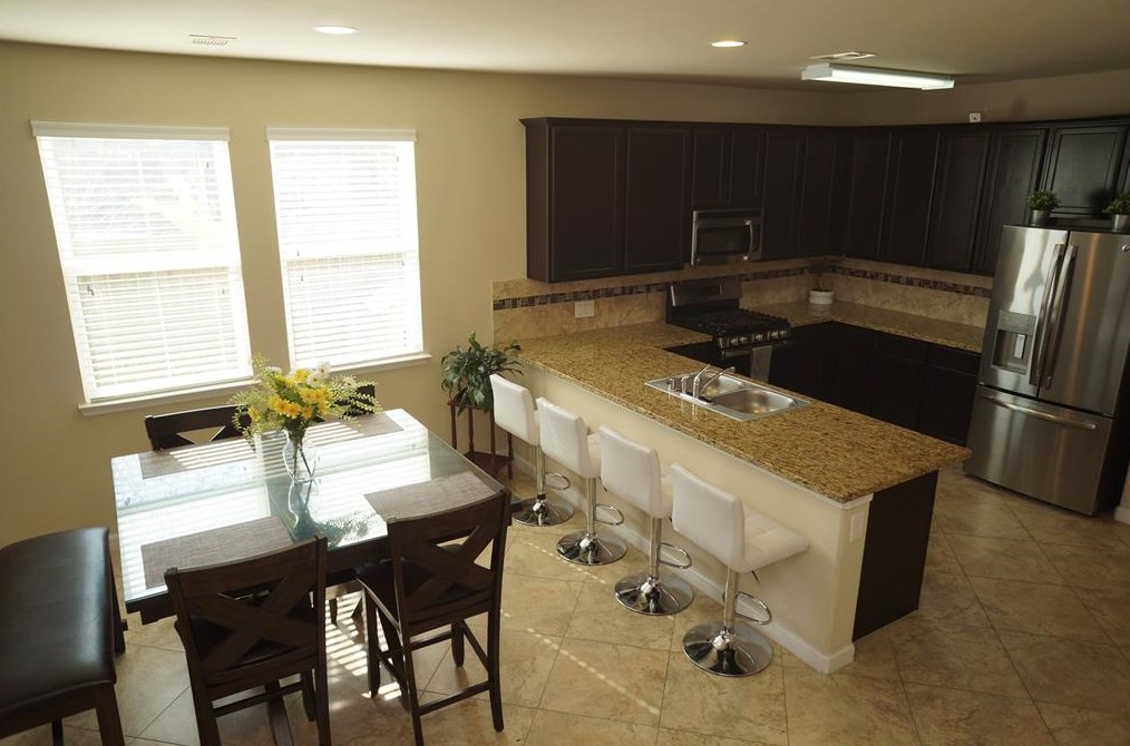 9930 Cobbs Cv Ln, Houston TX  77044-4501 exterior