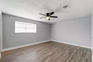 128 Goodson Dr, Houston, TX 77060 - Photo 27