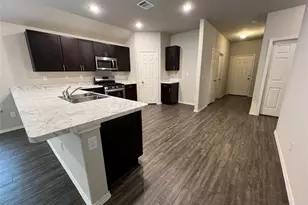 3301 Explorer Dr, Texas City, TX 77539 - Photo 5