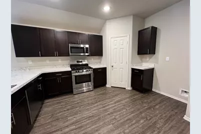 3301 Explorer Drive, Texas City, TX 77539 - Photo 7