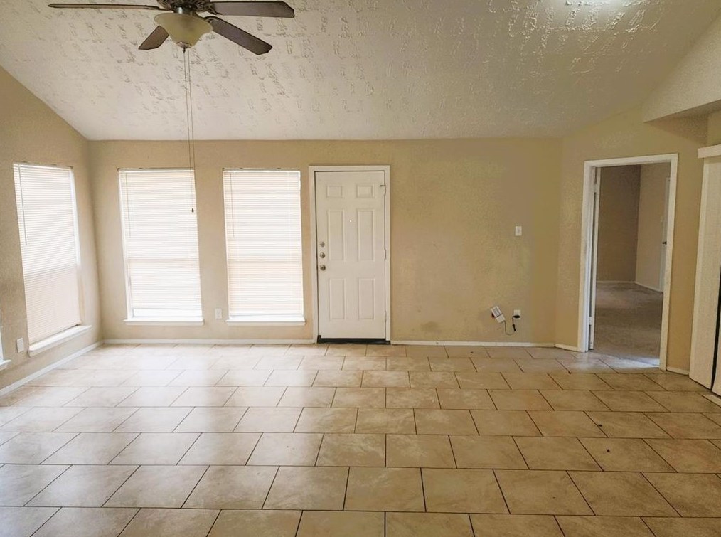 13142 Chimney Sweep Dr, Houston TX  77041-1854 exterior