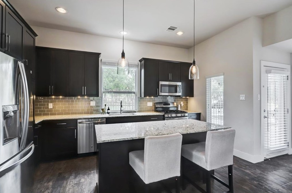 1924 Erastus St, Houston TX  77020-4460 exterior