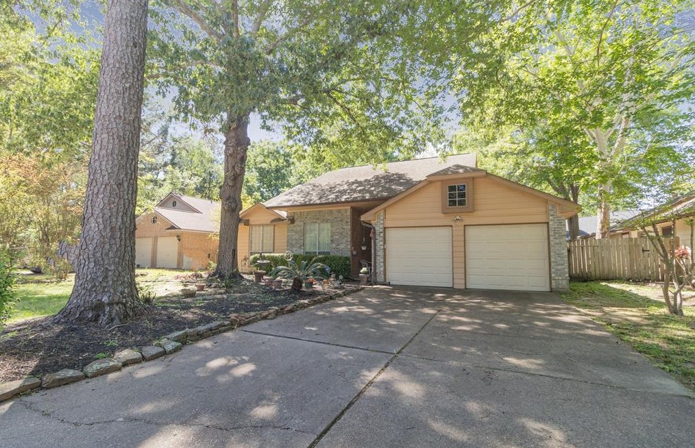 5415 Garden Village Dr, Humble TX  77339-1262 exterior