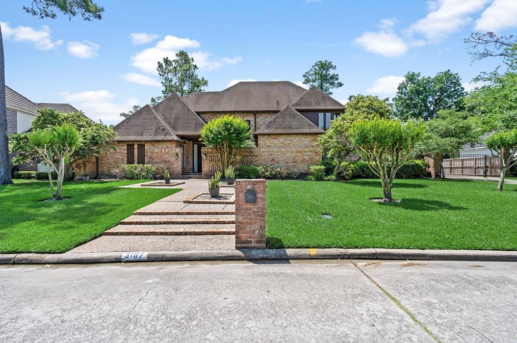 3107 Ivy Falls Dr, Houston TX  77068-1414 exterior