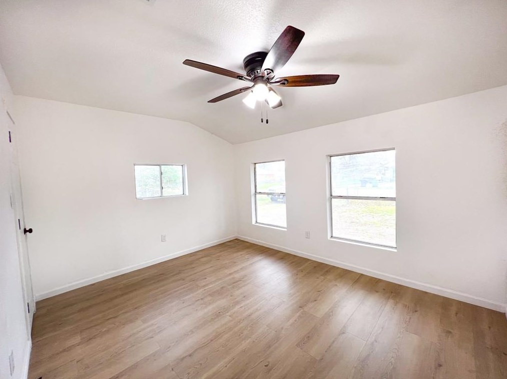 2423 Woodard St, Houston TX  77026-2459 exterior