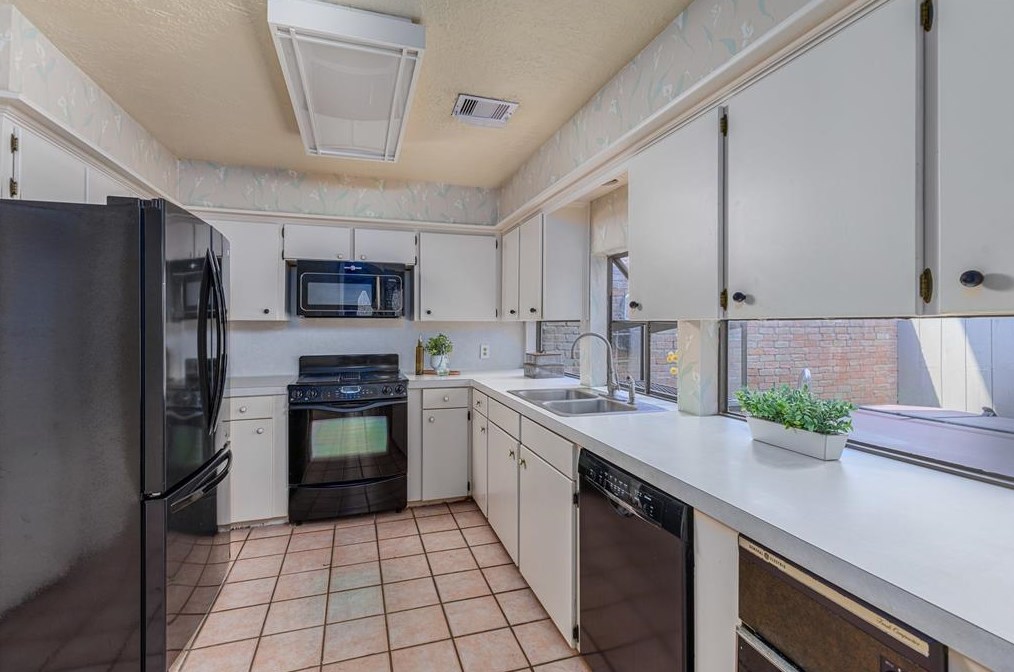 20215 Sunny Shr Dr, Humble TX 77346-4519 exterior