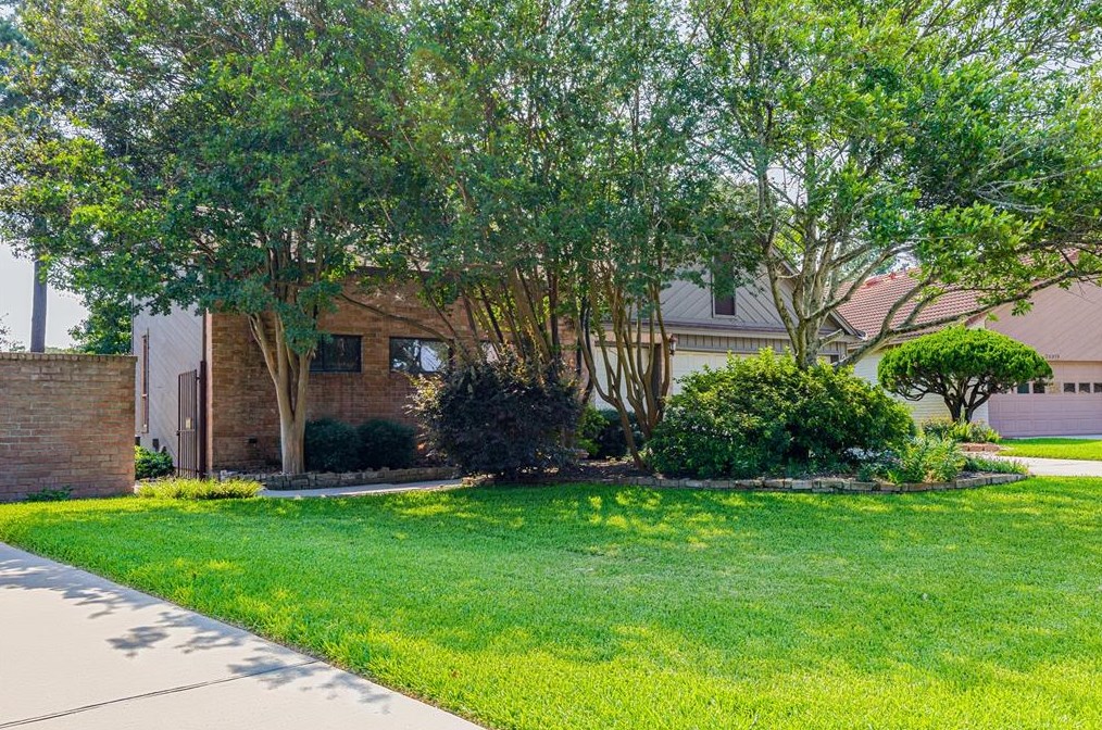 20215 Sunny Shores Dr, Humble TX  77346-4519 exterior