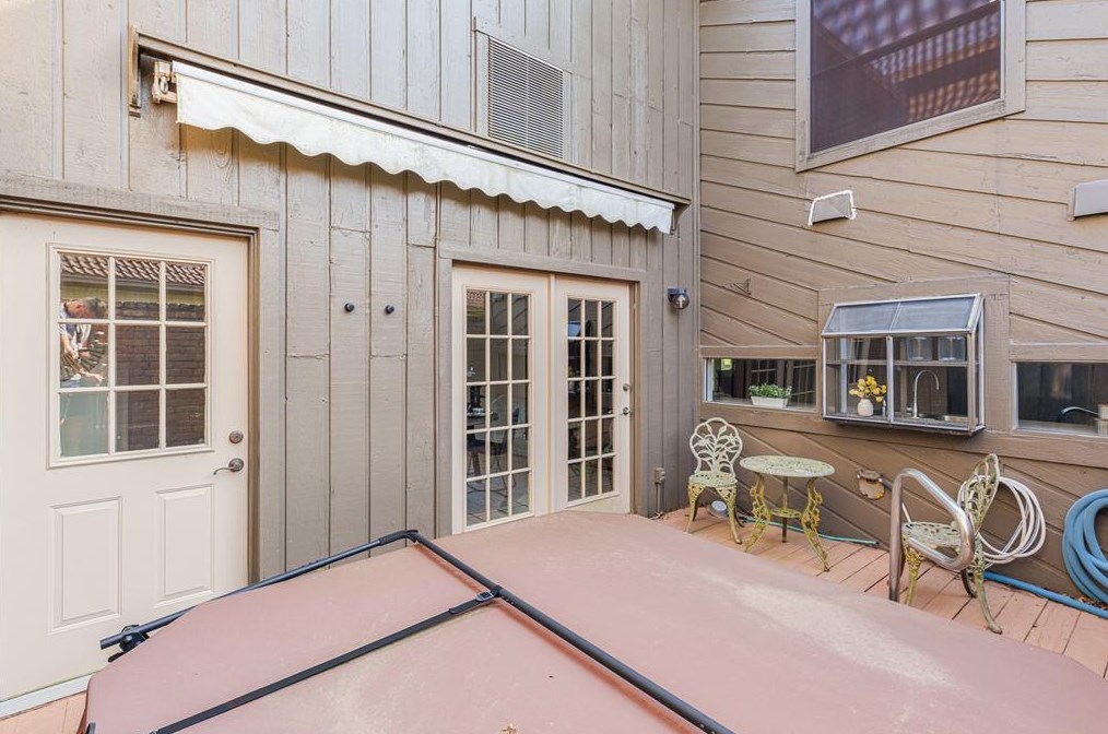 20215 Sunny Shr Dr, Humble TX 77346-4519 exterior