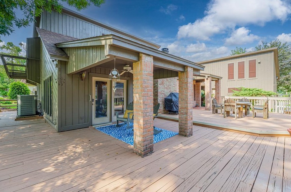 20215 Sunny Shr Dr, Humble TX 77346-4519 exterior