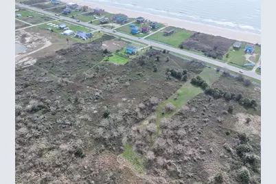 1241 Highway 87, Gilchrist, TX 77617 - Photo 11