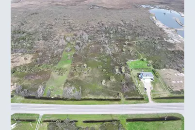 1241 Highway 87, Gilchrist, TX 77617 - Photo 15