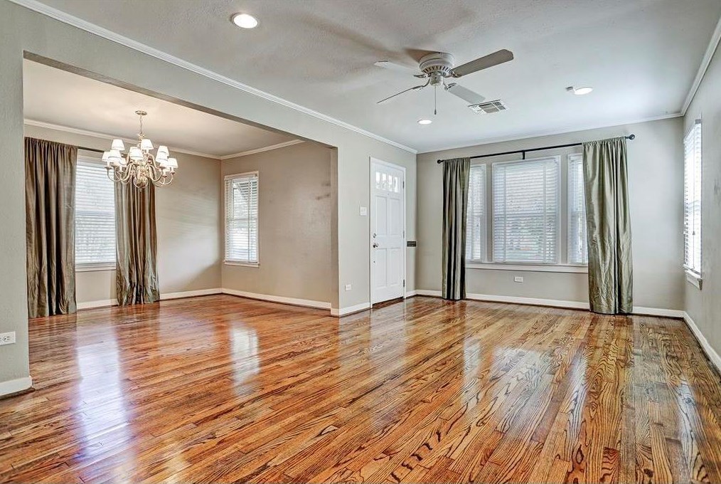 5812 Auden St, Houston TX  77005-2012 exterior