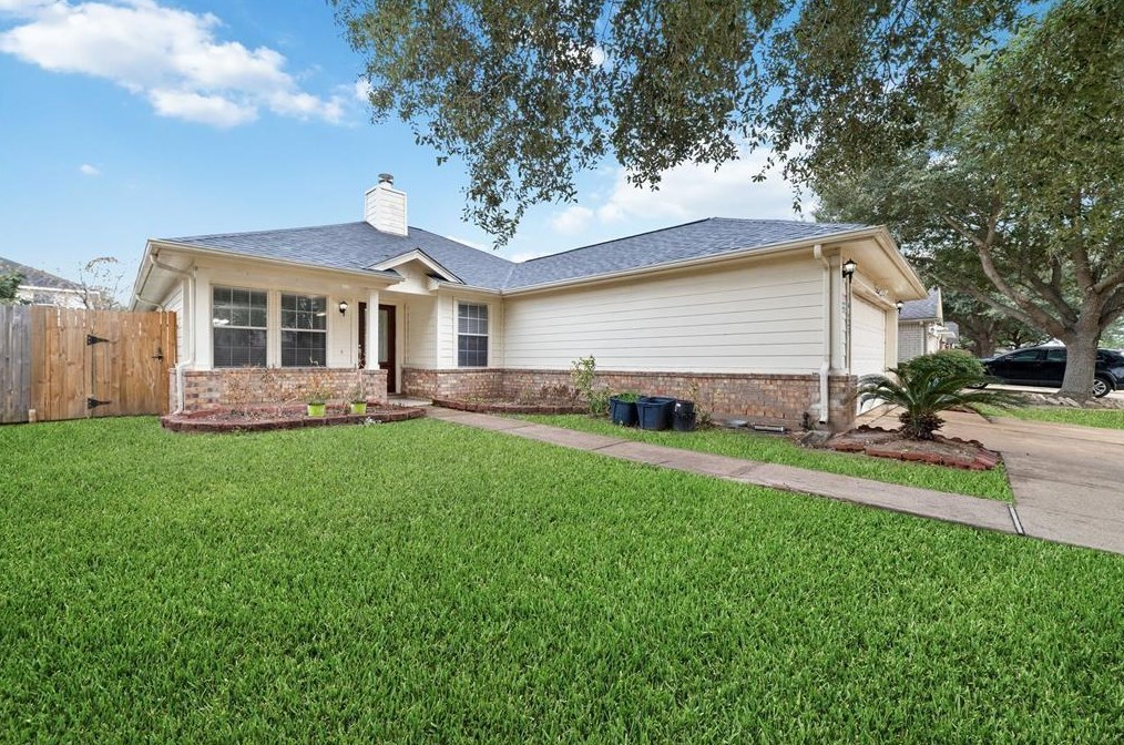 14623 Auto Park Way, Houston TX  77083-7308 exterior