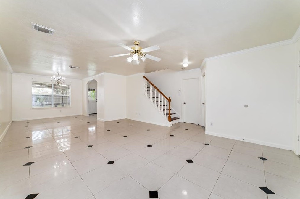 13419 Bafing Dr, Houston TX  77083-6394 exterior