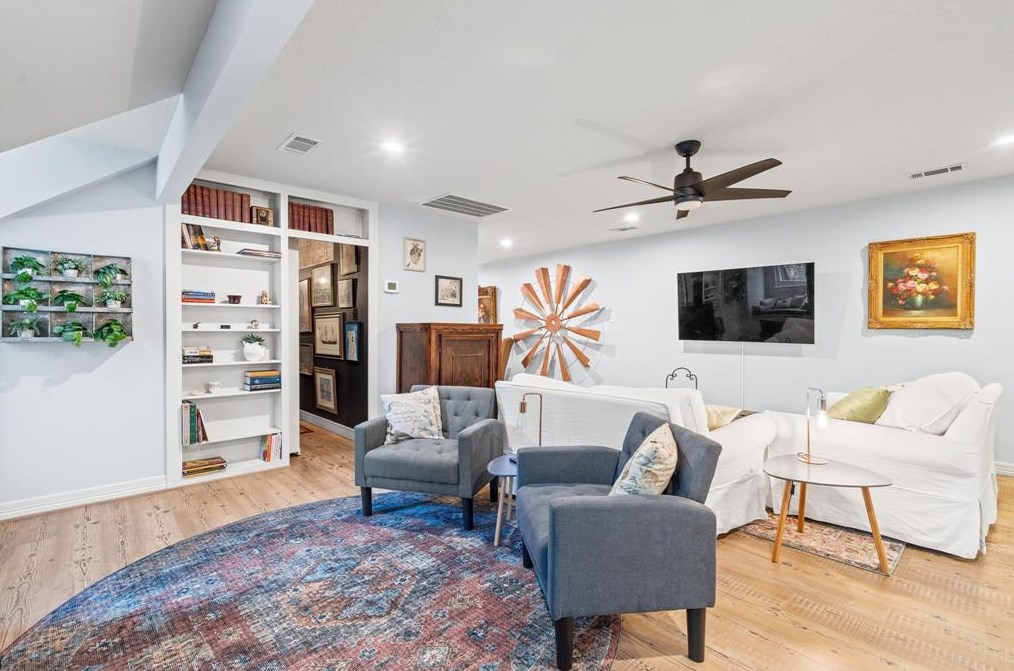 4318 Honea Egypt Rd, Montgomery TX 77316-9483 exterior