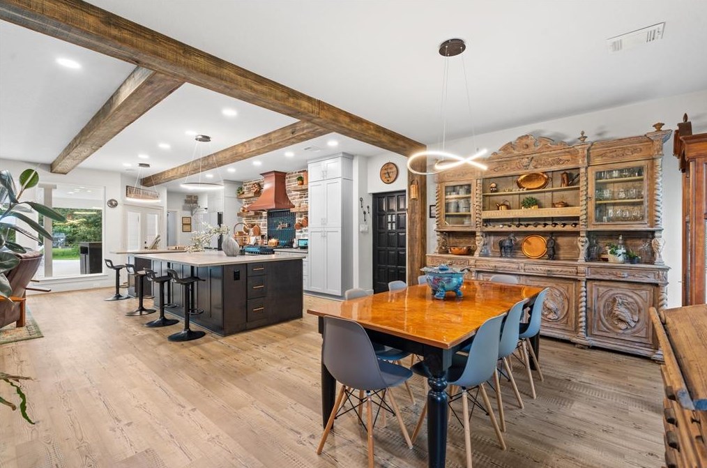 4318 Honea Egypt Rd, Montgomery TX 77316-9483 exterior