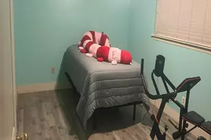 9810 Fernstone Ln, Houston, TX 77070 - Photo 5