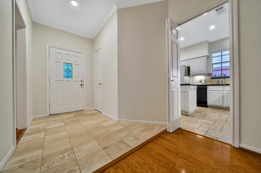 4530 Natural Brg Dr, Humble TX 77345-1034 exterior