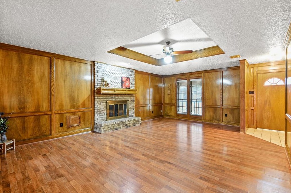 6835 Middlefield Dr, Pasadena TX 77505-5513 exterior