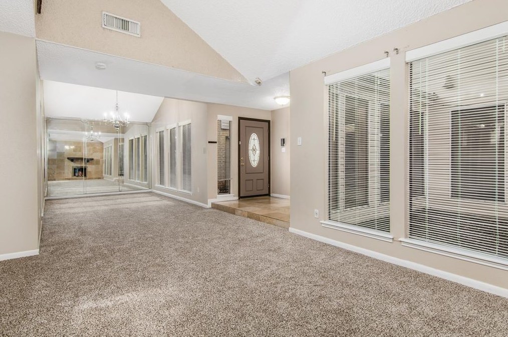 10630 Sageberry Dr, Houston TX  77089-2102 exterior