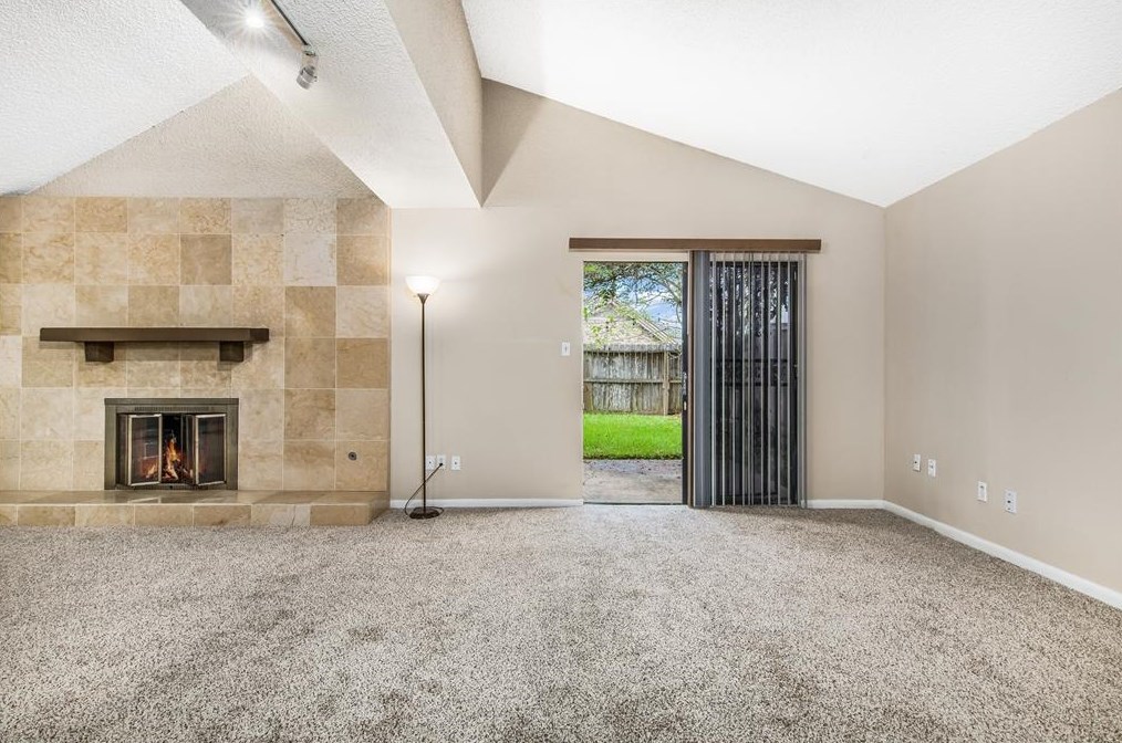 10630 Sageberry Dr, Houston TX  77089-2102 exterior