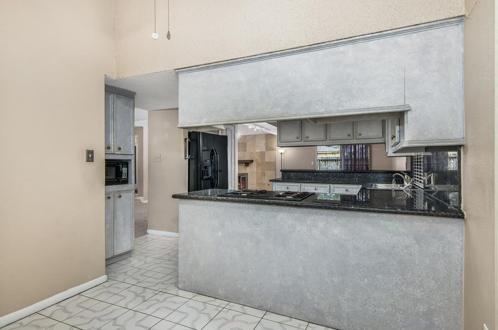 10630 Sageberry Dr, Houston TX  77089-2102 exterior