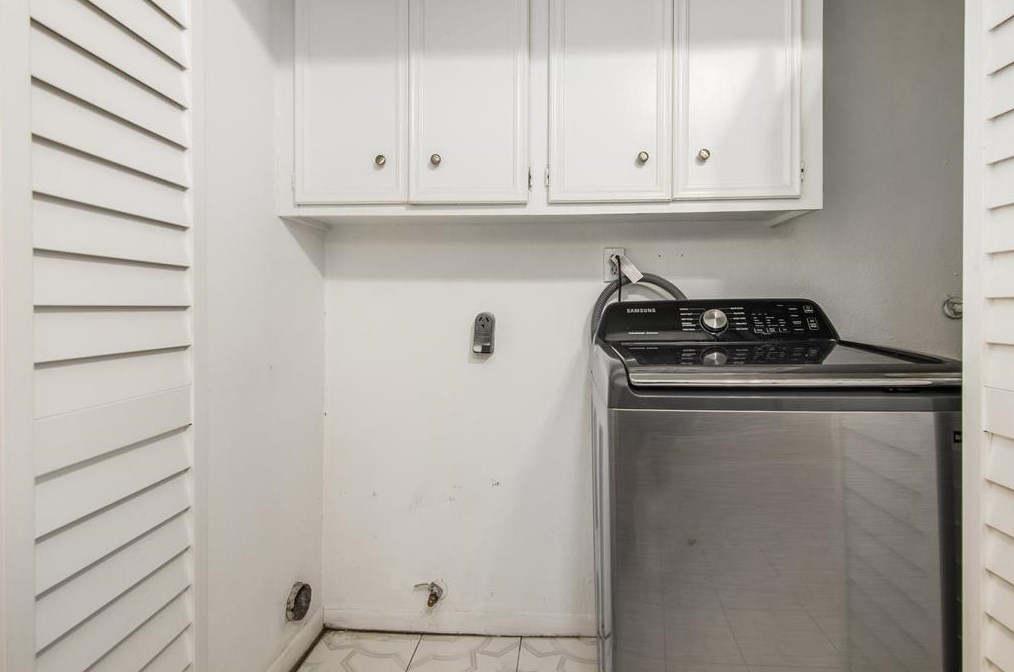 10630 Sageberry Dr, Houston TX  77089-2102 exterior