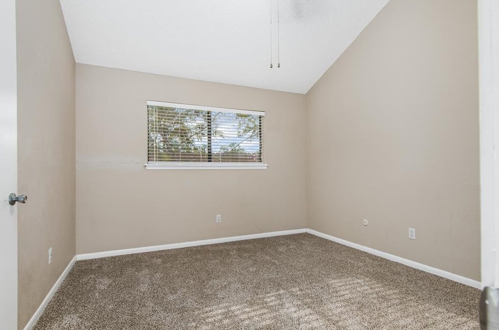 10630 Sageberry Dr, Houston TX  77089-2102 exterior