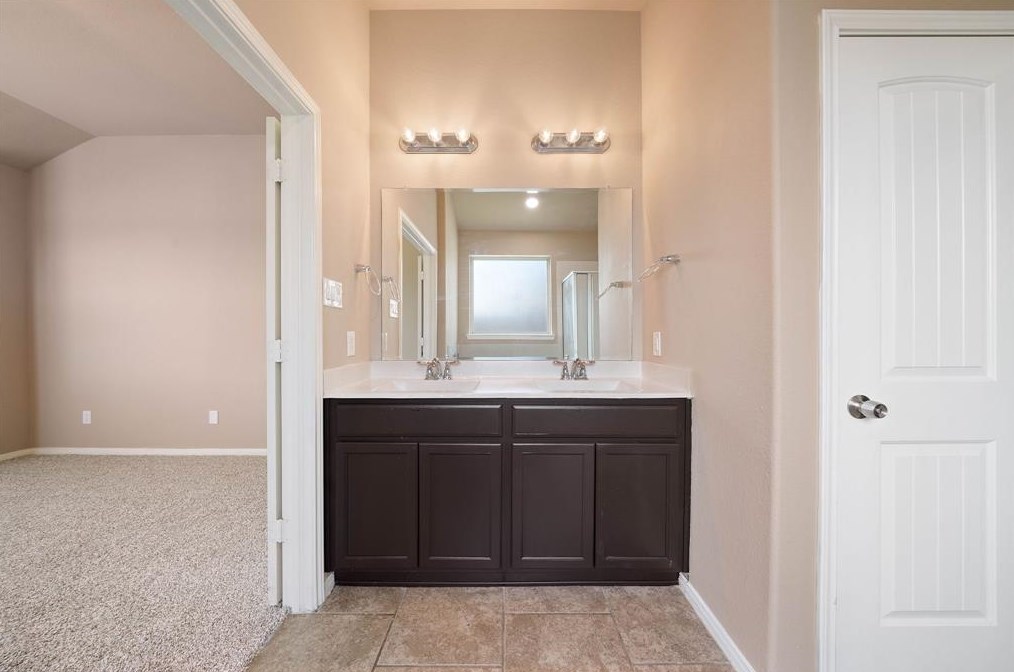 15611 Granite Mtn Trl, Houston TX  exterior