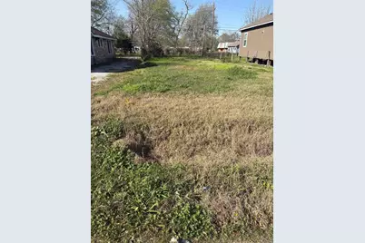 2640 Euclid Street, Beaumont, TX 77705 - Photo 5