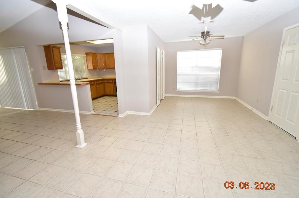 718 Ramada Dr, Houston TX  77062-5606 exterior