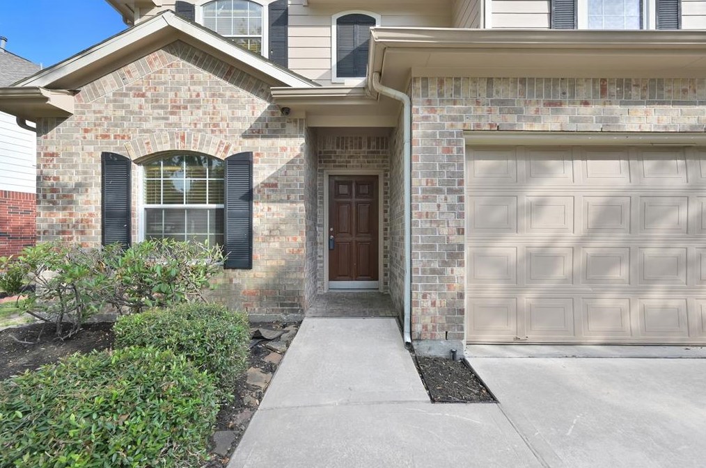 1443 Meadowhigh Ln, Spring TX  77373-7867 exterior