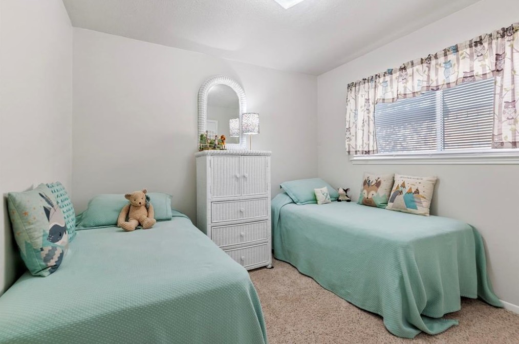 14203 Ella Lee Ln, Houston TX  77019-6310 exterior