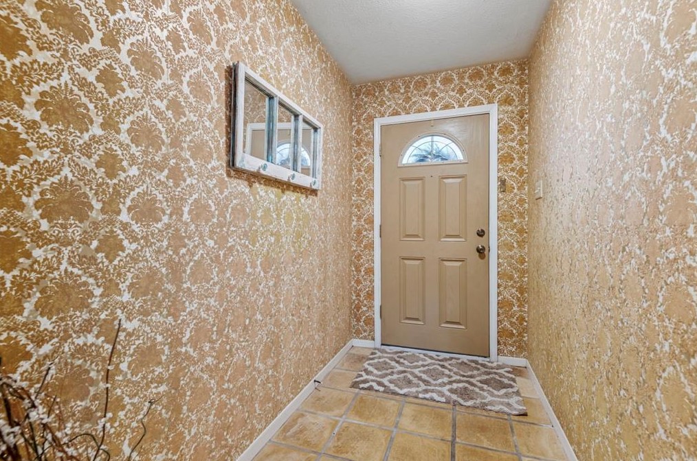 14203 Ella Lee Ln, Houston TX  77019-6310 exterior