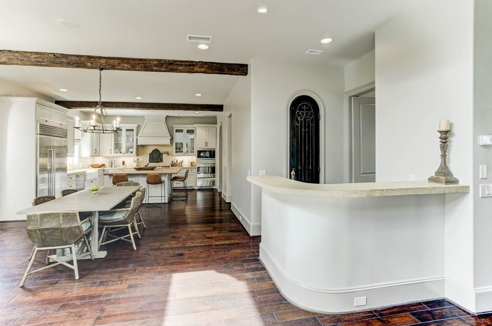 6147 Willers Way, Houston TX  77057-2805 exterior