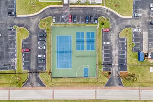 415 E Beach Dr, Galveston, TX 77550 - Photo 35