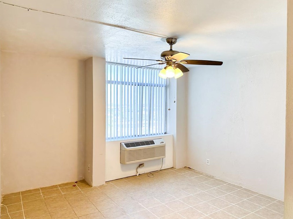 7520 Hornwood Dr, Houston TX  77036-4347 exterior