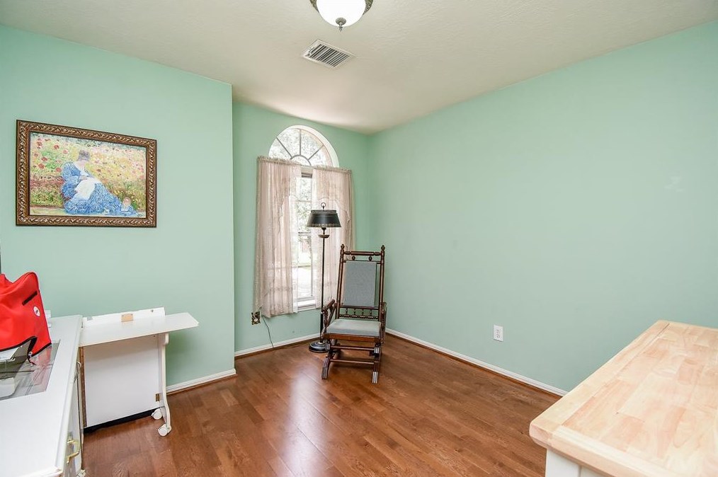 5614 Whisper Rdg Dr, Sugar Land TX  77479-5705 exterior