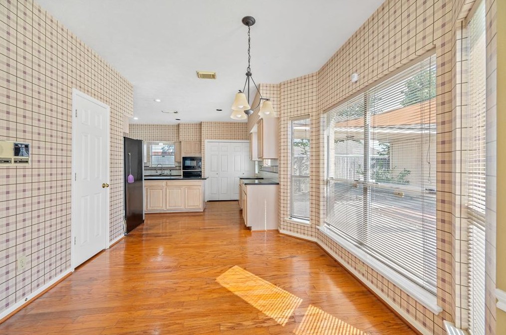 6318 Langham Dr, Houston TX  77084-2078 exterior