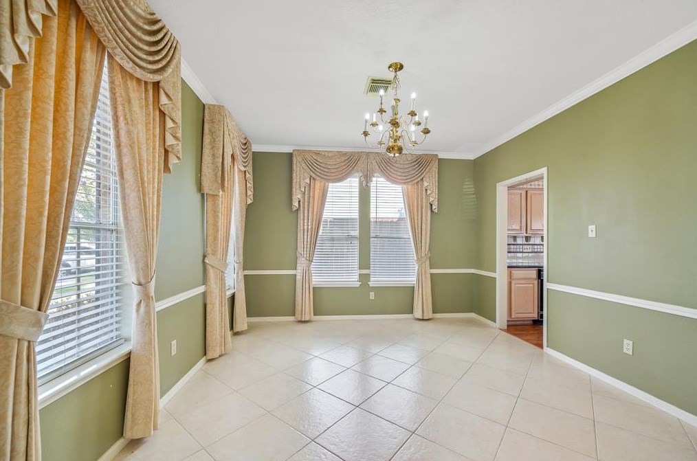 6318 Langham Dr, Houston TX  77084-2078 exterior