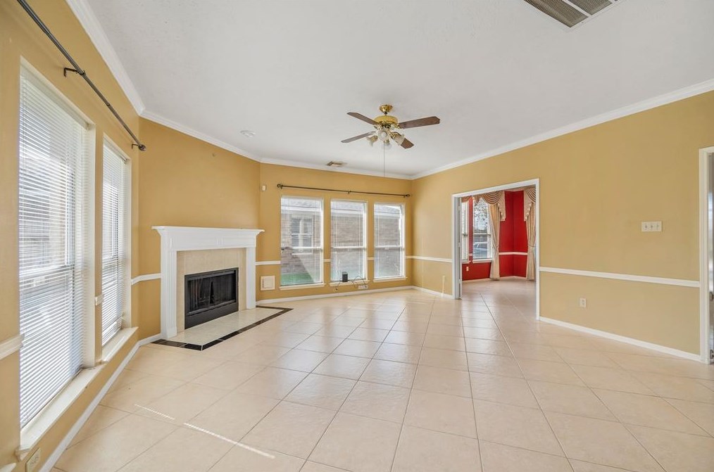 6318 Langham Dr, Houston TX  77084-2078 exterior