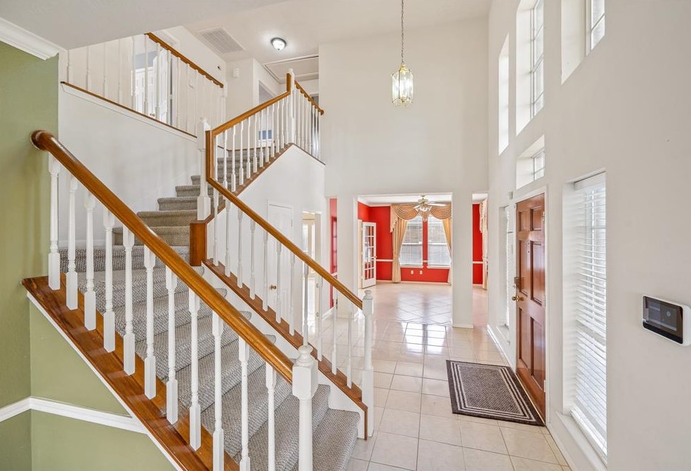 6318 Langham Dr, Houston TX  77084-2078 exterior