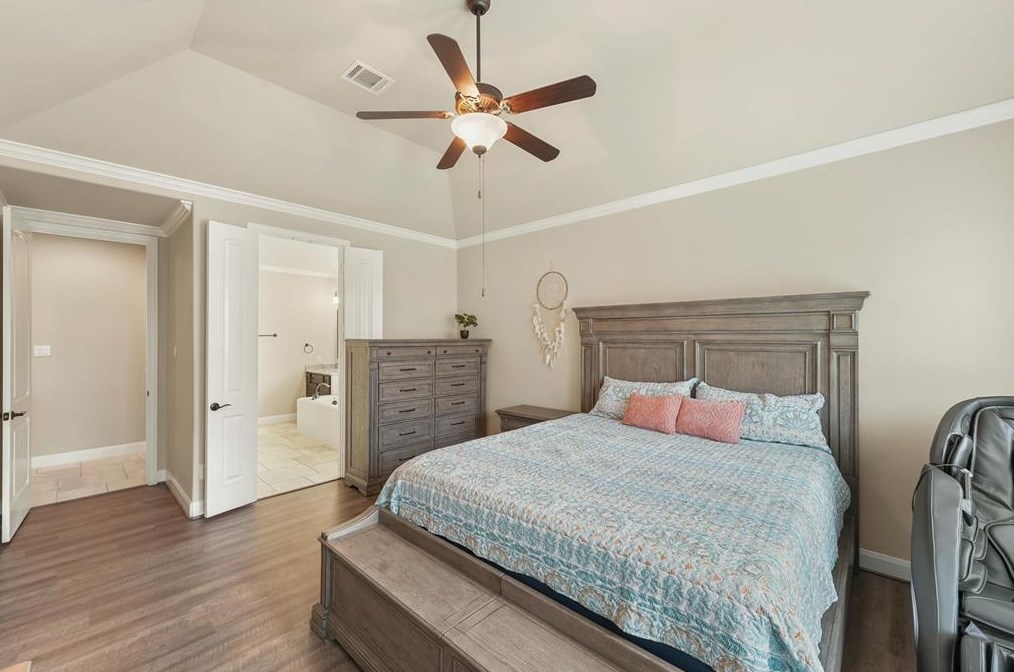 5431 Little Creek Ct, Fulshear TX 77441-1490 exterior