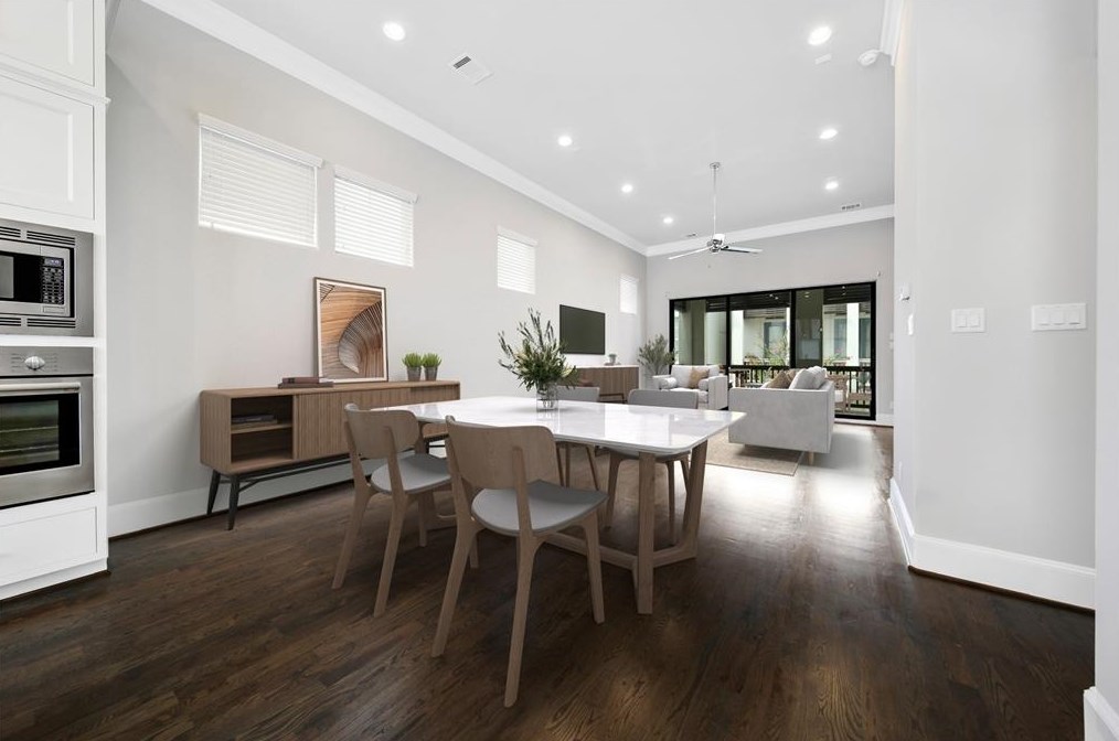 225 27 St, Houston TX  77008-2201 exterior