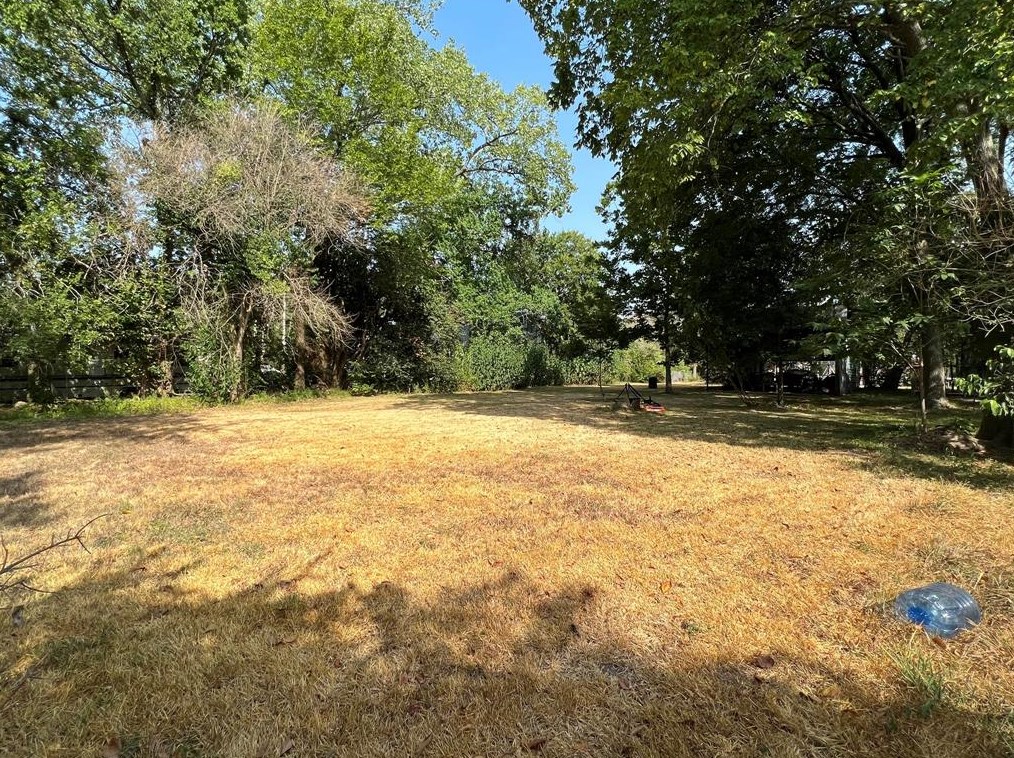 142 Rockleigh Pl, Houston TX  77017-2515 exterior