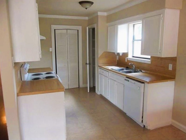 22202 Meadowgate Dr, Spring TX  77373-7142 exterior